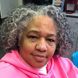 Meet your Posher, Kelley